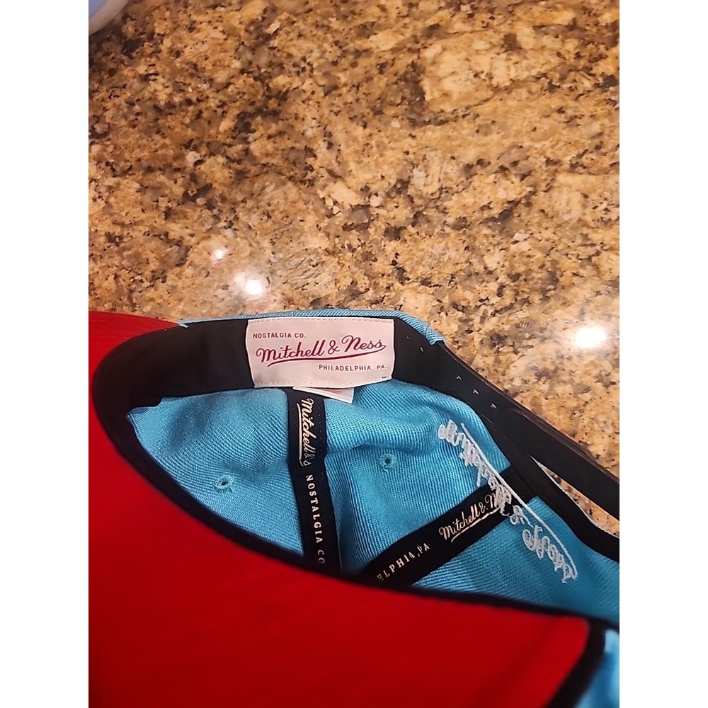 Vancouver Grizzlies‎ Mitchell & Ness Hat Cap Snapback Mens Green Basketball NBA - Picture 5 of 5